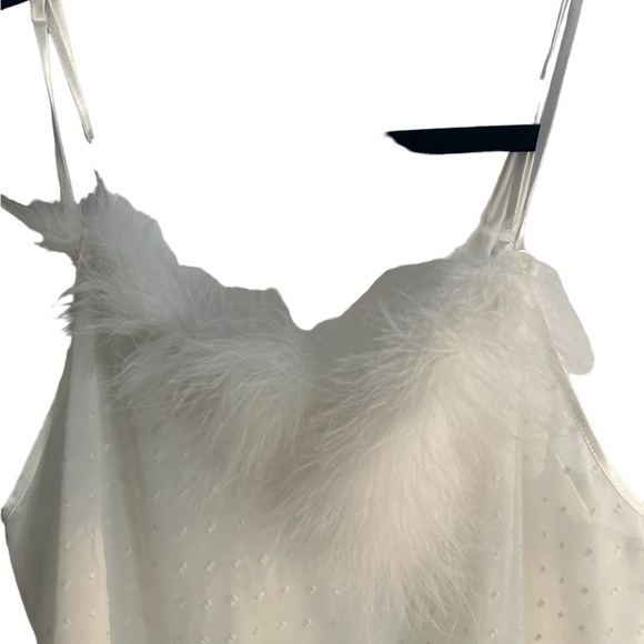 Oscar de la Renta Nightgown with feathers Adjustable strap Large white - Picture 2 of 12
